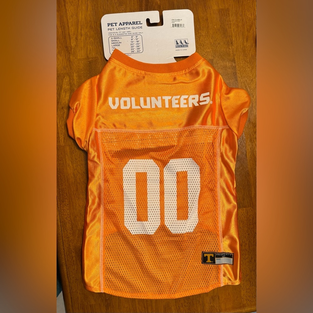 NWT- Tennessee pet Collegiate Jersey Size Large